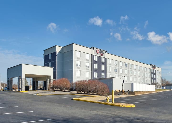 Comfort Inn & Suites Pottstown Eastern Gateway