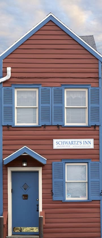Schwartz's Inn