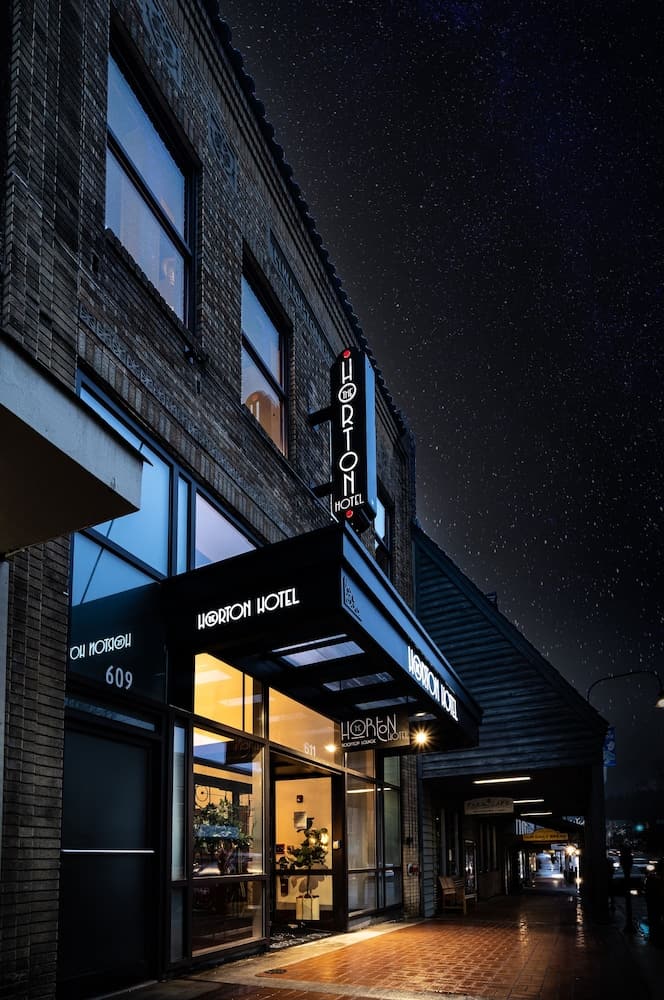 The Horton Hotel and Rooftop Lounge