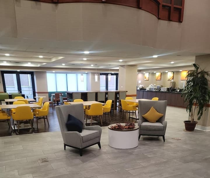Comfort Inn & Suites Arlington Heights - Schaumburg