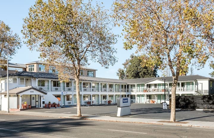 Kasa Palo Alto