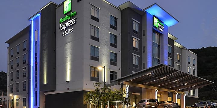Holiday Inn Express & Suites Jacksonville Camp Lejeune Area by IHG
