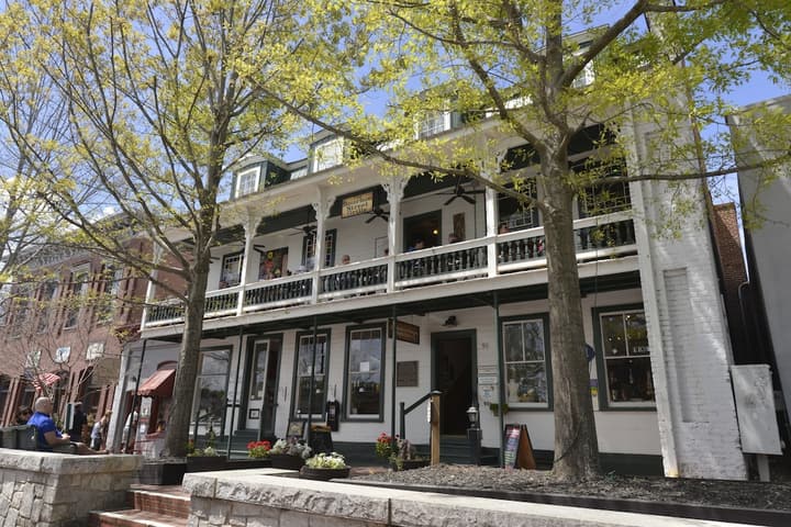 Hall House Hotel