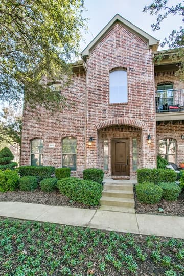Beautifully furnished 3 bedroom Frisco