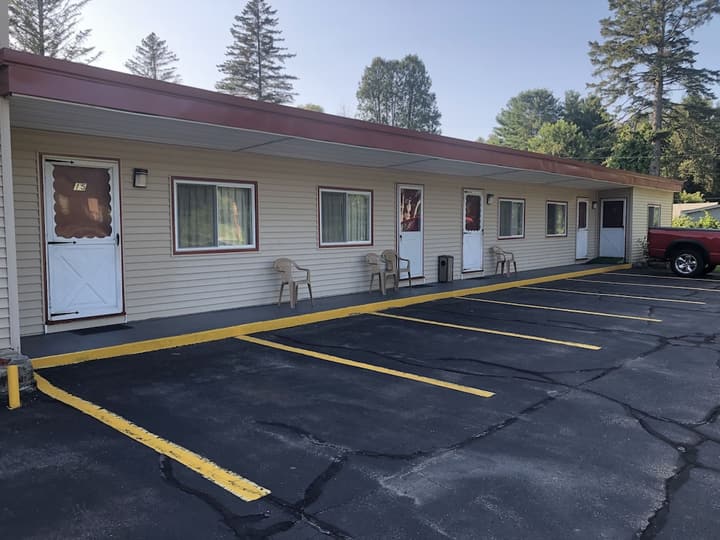 Claremont Motor Lodge