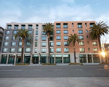 The Fort Sutter Sacramento, Tapestry Collection by Hilton